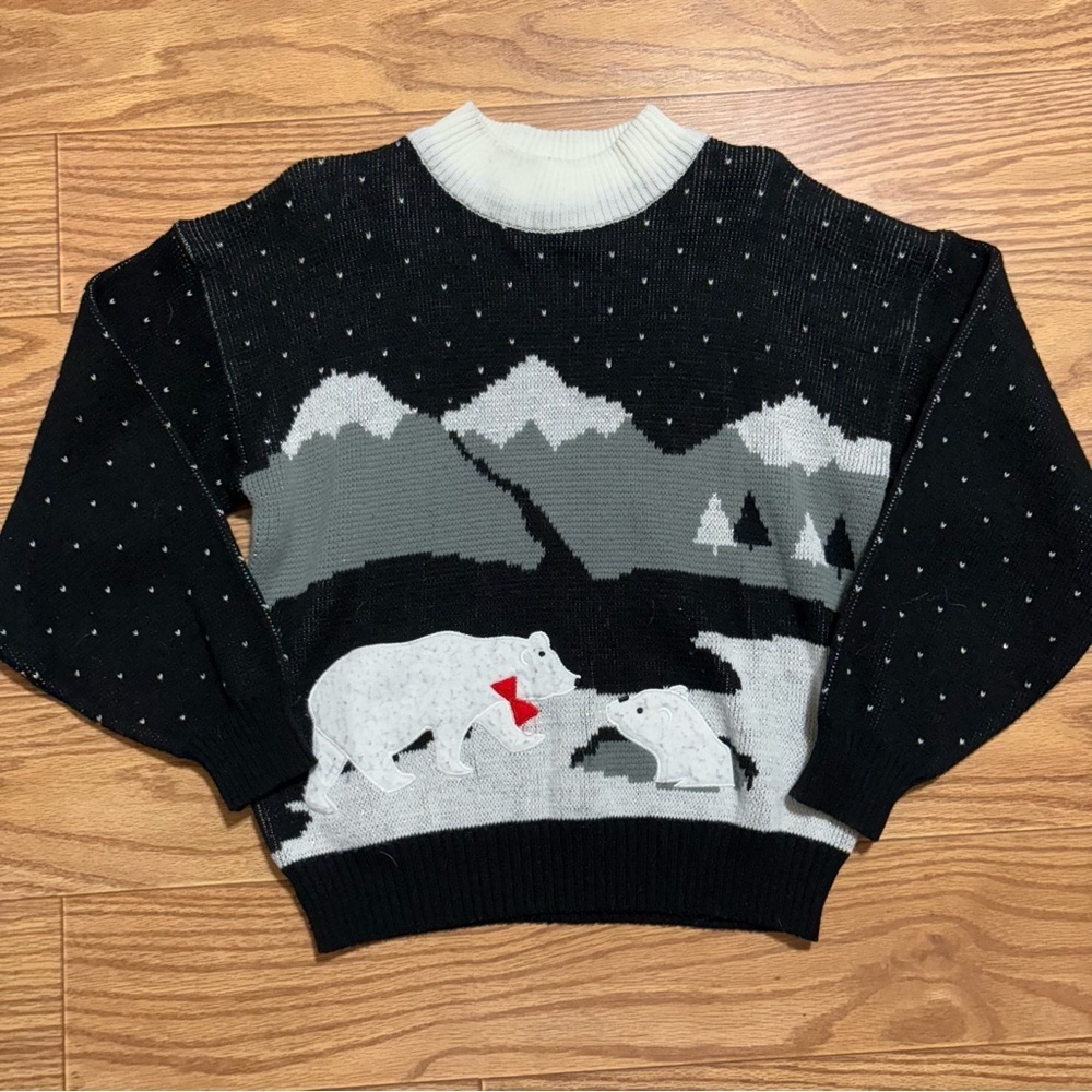 Vintage Polar Bear Sweater Medium